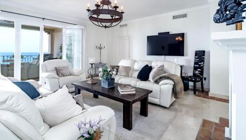 LAP- 3 bed apartment on the beach. Families only - Photo 2, Other