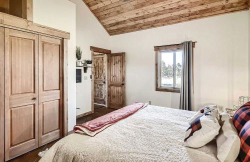 Idyllic Florissant Cabin with Patio and Hot Tub! - Foto 28