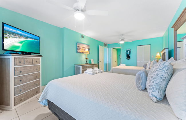 Palm Bay Club by Beachside Management - Photo 15