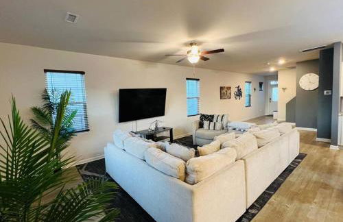 Simple Elegant Single Family Home DT Raleigh - Foto 32