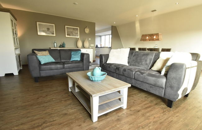 Modern Holiday Home in Westerland - Photo 13