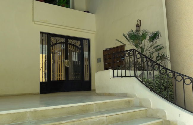 Spacious Modern app Richly Furnished - Foto 5