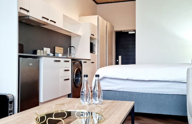 Bridgewater by Smart City Stays - Photo 6