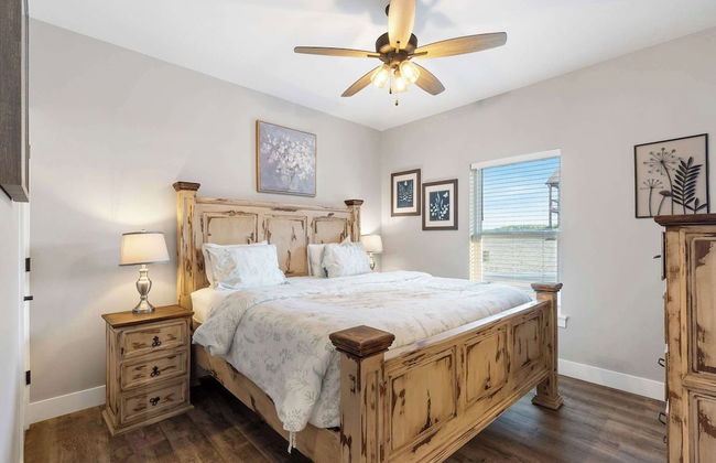 A Birds Eye Bridge View - 5 BDR w/ Private Hot Tub - Foto 12