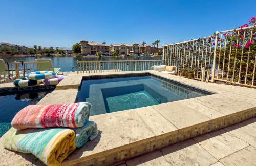 Terra Lago Villa Lake, Mountain and Desert view, Coachella Getaway - Foto 4