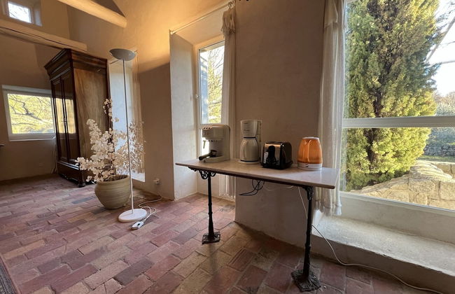 Sunlit Villa in Banne - Photo 29