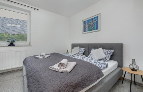 Apartment ''Senko'' with 2 Bedrooms and Parking by Noclegi Renters - Photo 23