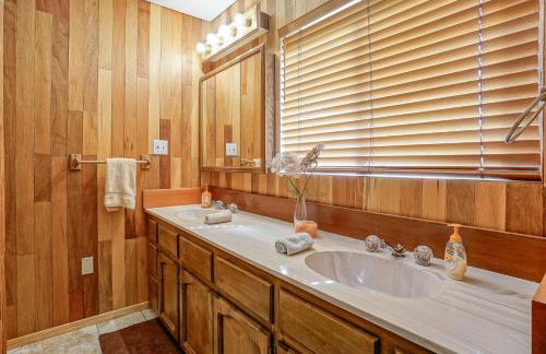 Wild Bill Retreat Treehouse Acre of Fun Near Grand Canyon Williams - Photo 34