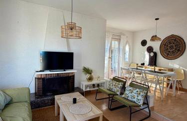 2 homes, pool and beautiful ocean view! - Foto 66