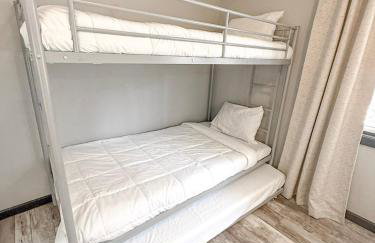 Lakefront Home-3BD25BADockGrillFirepitPool - Foto 7