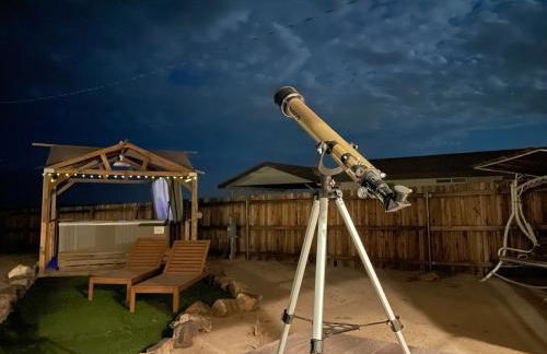 Twin Palms Desert Getaway - Jacuzzi, Fire pit, Meditation room & more - Foto 42