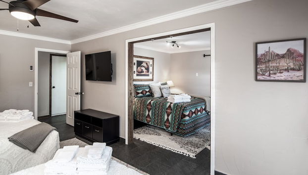 Rustic Pines Retreat - Foto 3, Habitación