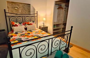 Azoka by the Sea- Centro Histórico de Peniche - Photo 1