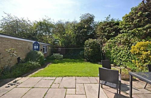 Modern home in historic market town near airport - Foto 17