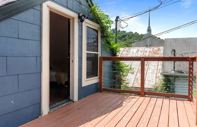 NEW Luxe Pet Friendly Free Parking Downtown - Foto 5