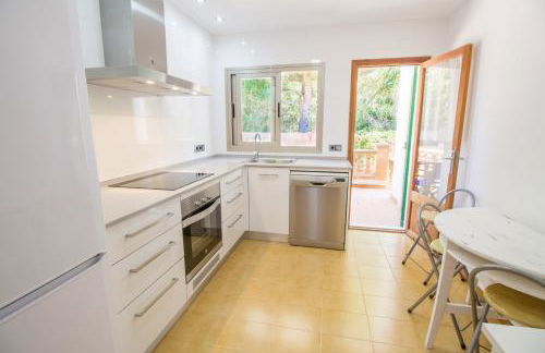 Bonito Chalet con WiFi muy cerca del mar - Photo 12