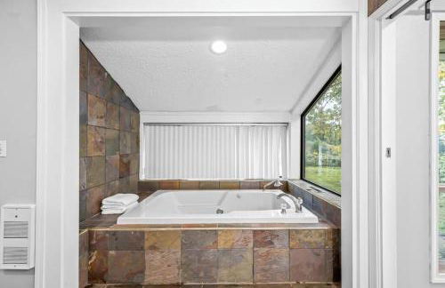 22 Acres Home with hot tub minutes from Ilana Casino - Foto 42