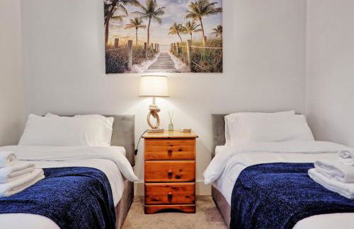 Cosy 2 Bedroom Flat Near Westcliff On Sea Beach & Hamlet Court Road - Foto 25