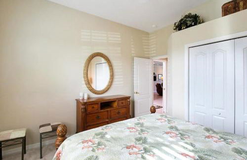 Serene pool home in the exclusive Heritage Oaks Golf & Country Club - Foto 47