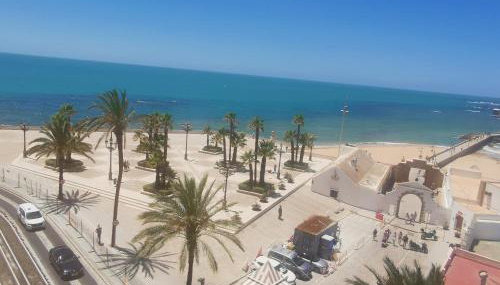 Apartamento en la Caleta con ascensor - Foto 4
