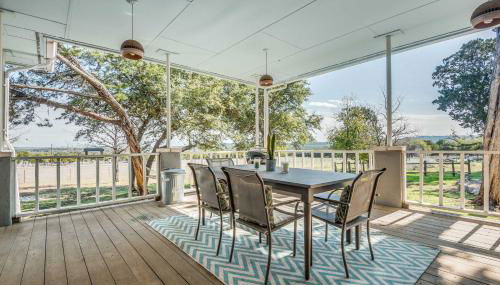 Beautiful Hill Country Ranch Home - 4 Mi to Town! - Foto 2