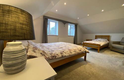 New Bury Cottage near Goodwood - Photo 9