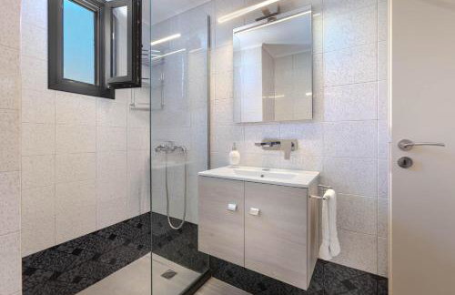 Liθos Monemvasia - Photo 17