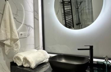 Renovated apartment in Madrid Center - Photo 9