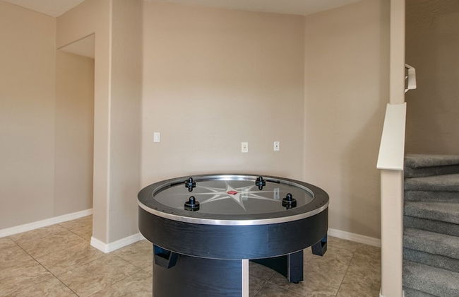 Fabulous 4-bdrm W/breathtaking Views & Pool! - Foto 22