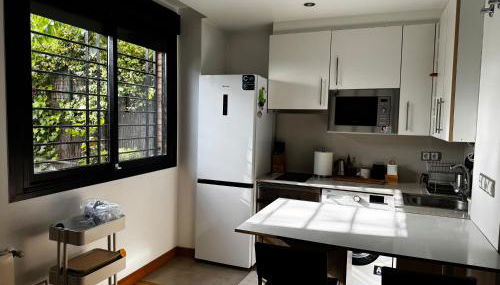 Apartamento-Estudio con jardín privado - Photo 3