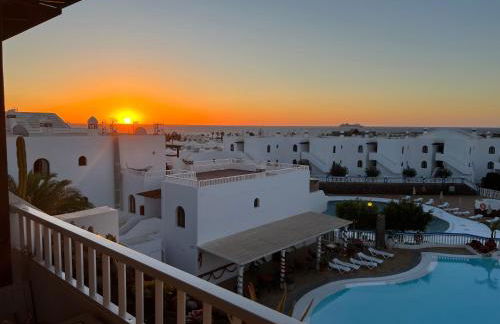 NEW Pools Wonderful Views AC - Foto 12