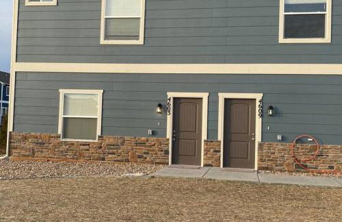 New 3 Bedroom Townhome with Mountain Views - Foto 11