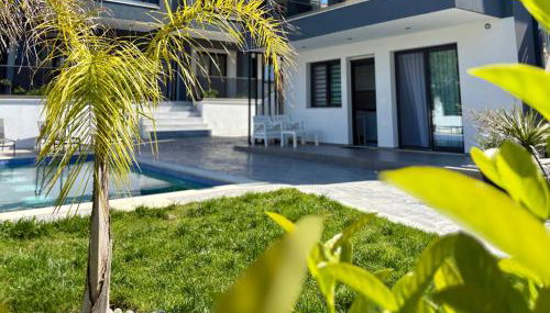 PLATINUM apartment with pool - Foto 3