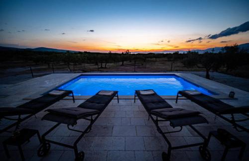 Secluded vacation house Bračuta with swimming pool - Foto 27