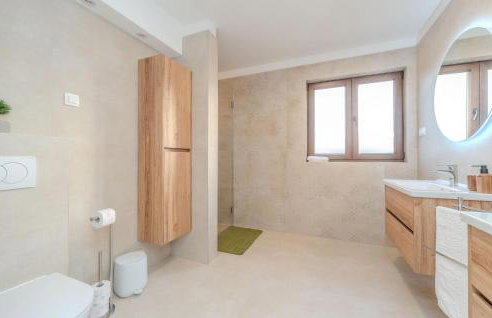 4 Bedroom Cozy Home In Jovici - Photo 44