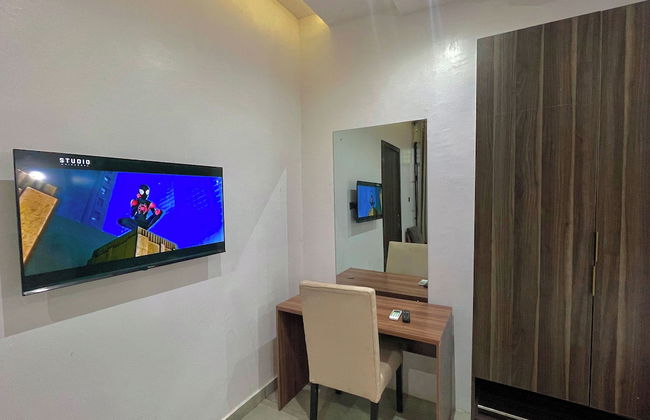 The Azaria Hotel & Apartment - Photo 14