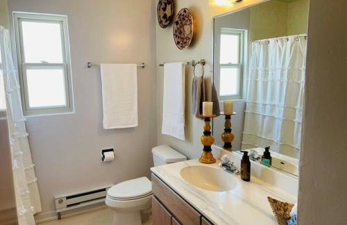 Vintage charm vacation home with modern comforts near Old Town - Foto 44