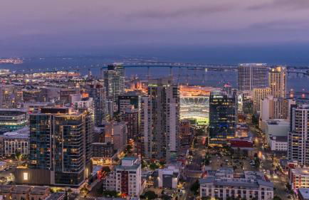 Entire Floor 2BDR w Luxury Amenities Balcony SkyLux Penthouse by AvantStay - Foto 59