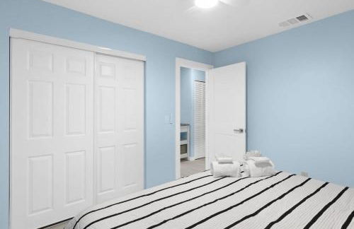 Stunning River District Residence near Beaches - Foto 11