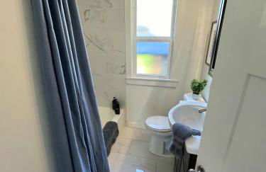 Movie Game Room & Fire Pit Luxury Spacious Home - Foto 22