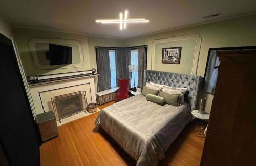 4 BR Luxurious-Gem Mansion in Heart of Denver - Foto 5