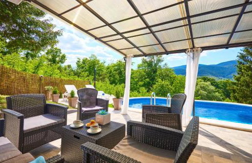 Gorgeous Home In Zagreb With Wifi - Foto 2