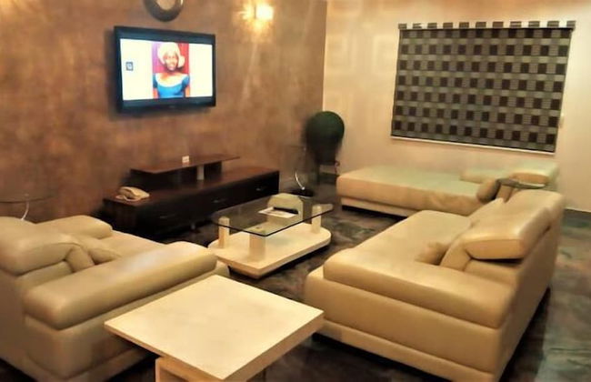 De Palatial Hotel and Apartments - Foto 22