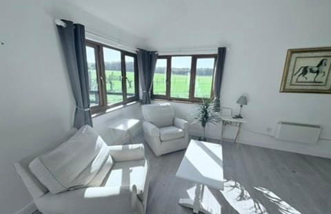 Brook Farm Cottage with Hot Tub - Parking for 2 cars - Foto 11