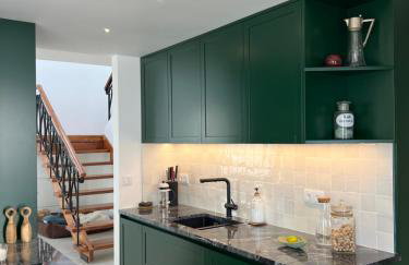 Vila Golfinho, with heated pool, rooftop lounge and ocean views - Foto 10