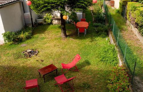 House with garden and parking 1 min from Grenoble - Foto 2