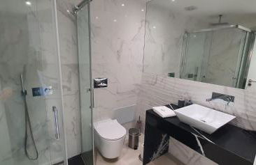 Sky Villa by Laranjal Rentals - Foto 65