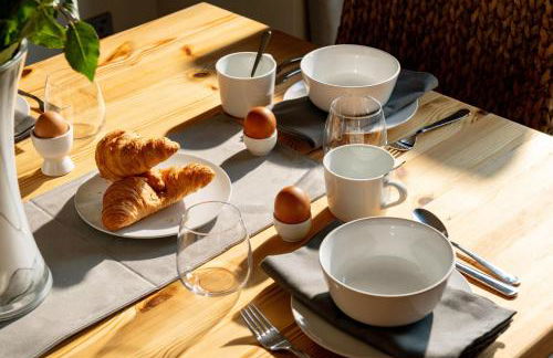 The Coach House - Photo 29