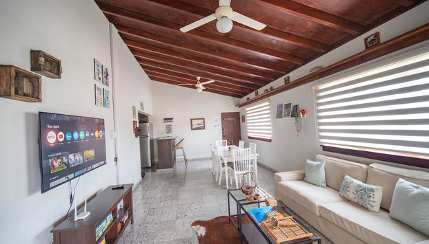 2BR Colonial Penthouse in Sosua Next to Beach! - Foto 5, Sala de estar