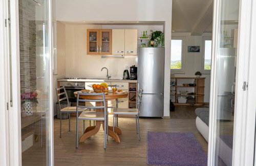 Seaview & Balcony Apartment PETRA - Foto 2